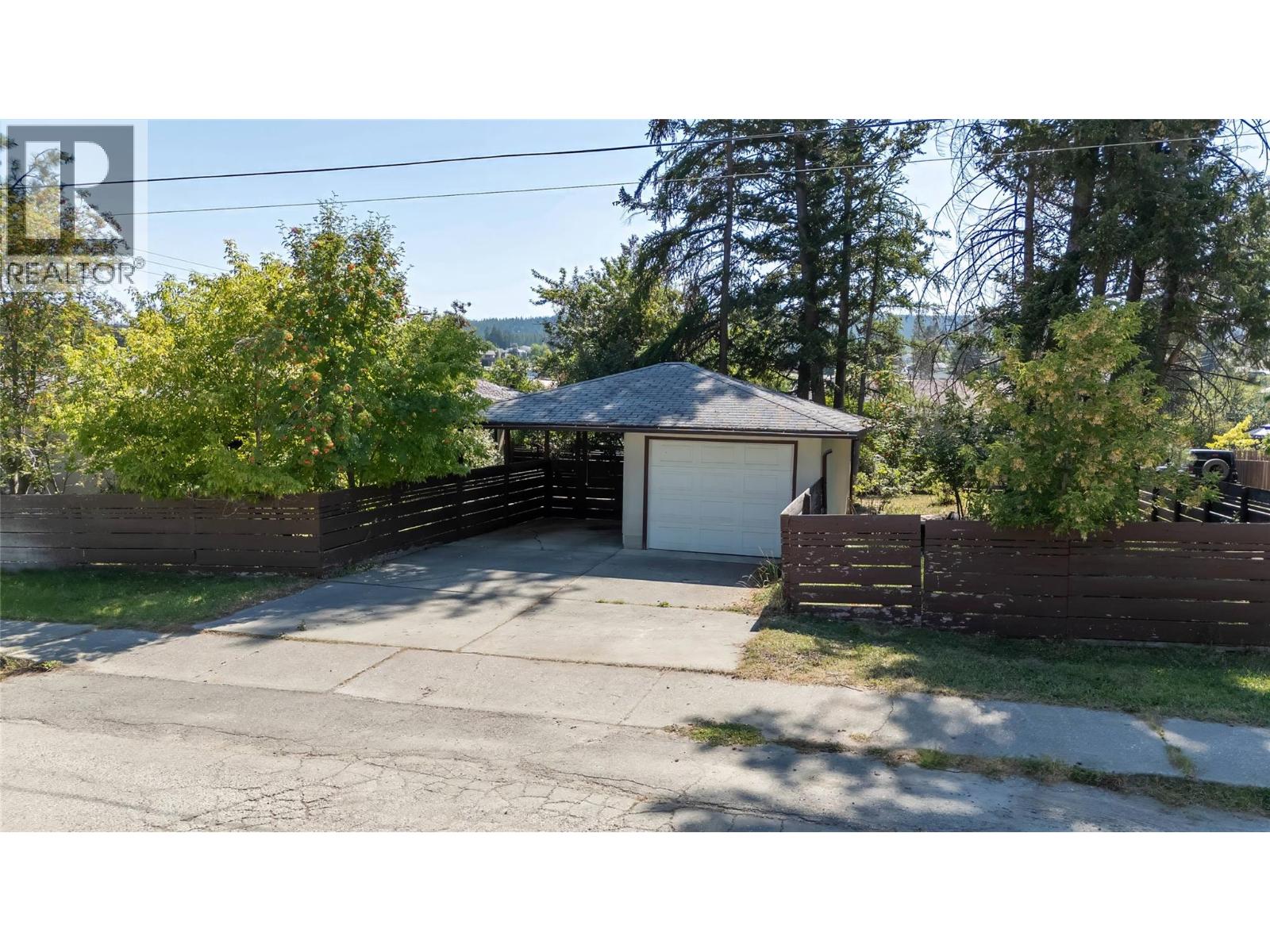 701 14th Avenue S, Cranbrook, British Columbia  V1C 2Y2 - Photo 28 - 10361074