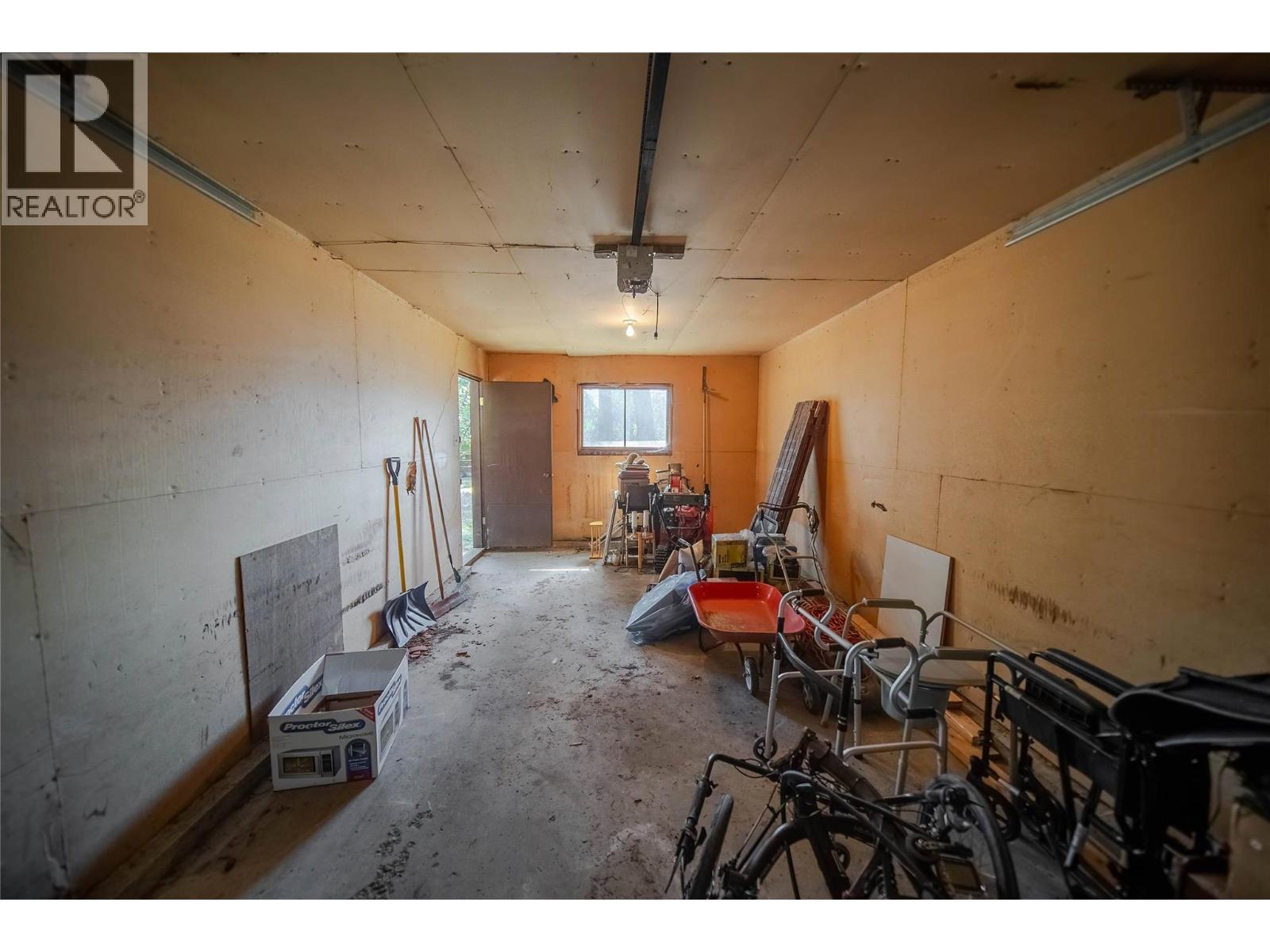 701 14th Avenue S, Cranbrook, British Columbia  V1C 2Y2 - Photo 31 - 10361074