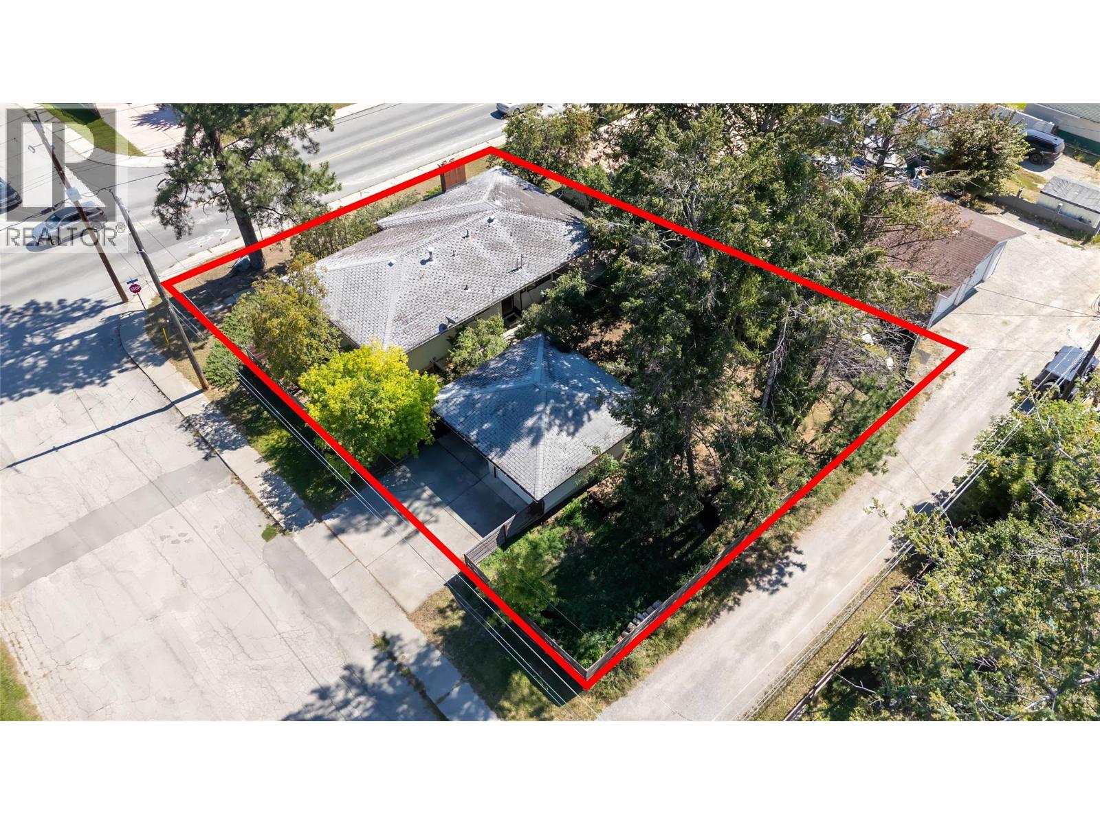 701 14th Avenue S, Cranbrook, British Columbia  V1C 2Y2 - Photo 32 - 10361074