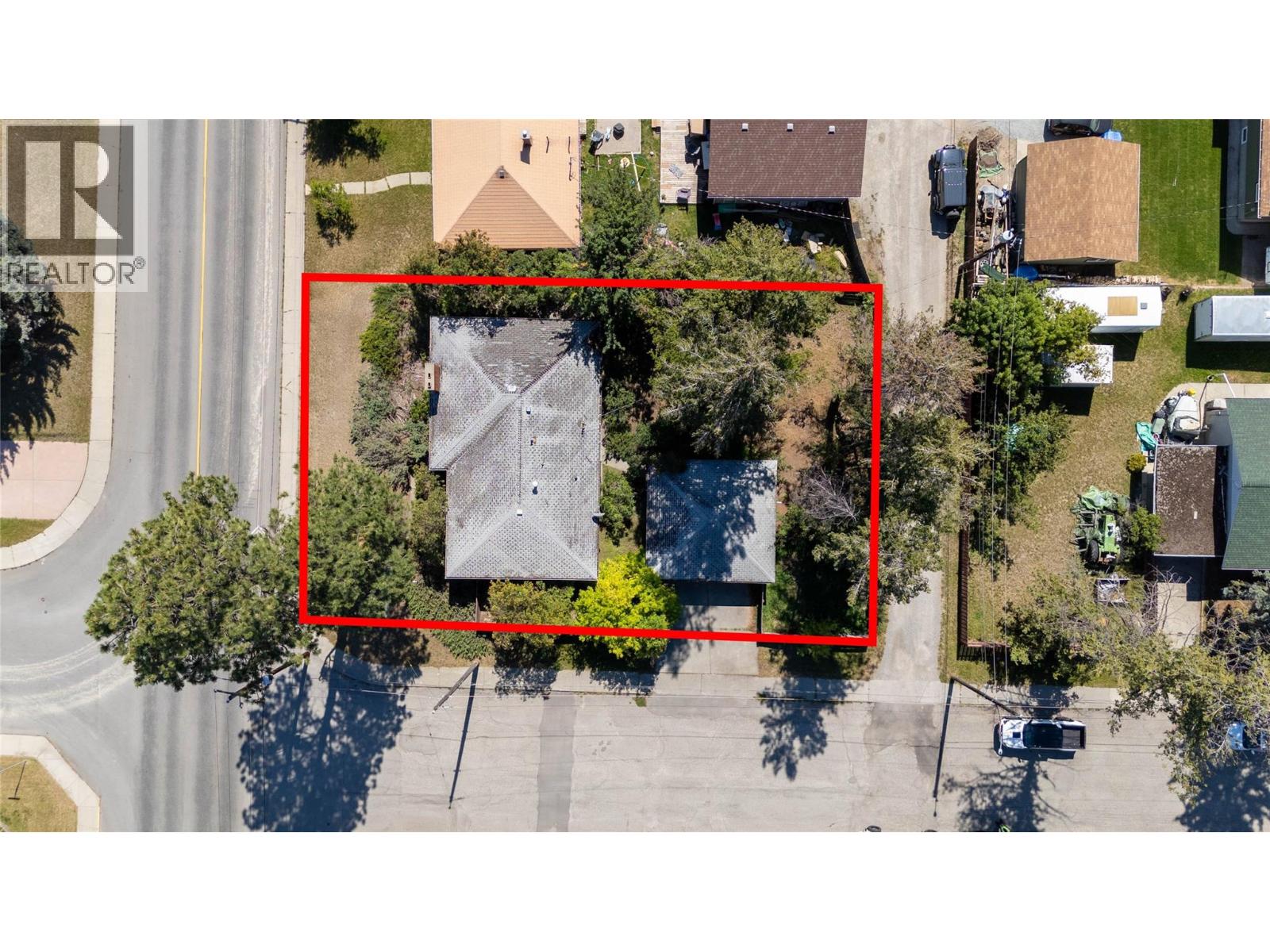 701 14th Avenue S, Cranbrook, British Columbia  V1C 2Y2 - Photo 33 - 10361074