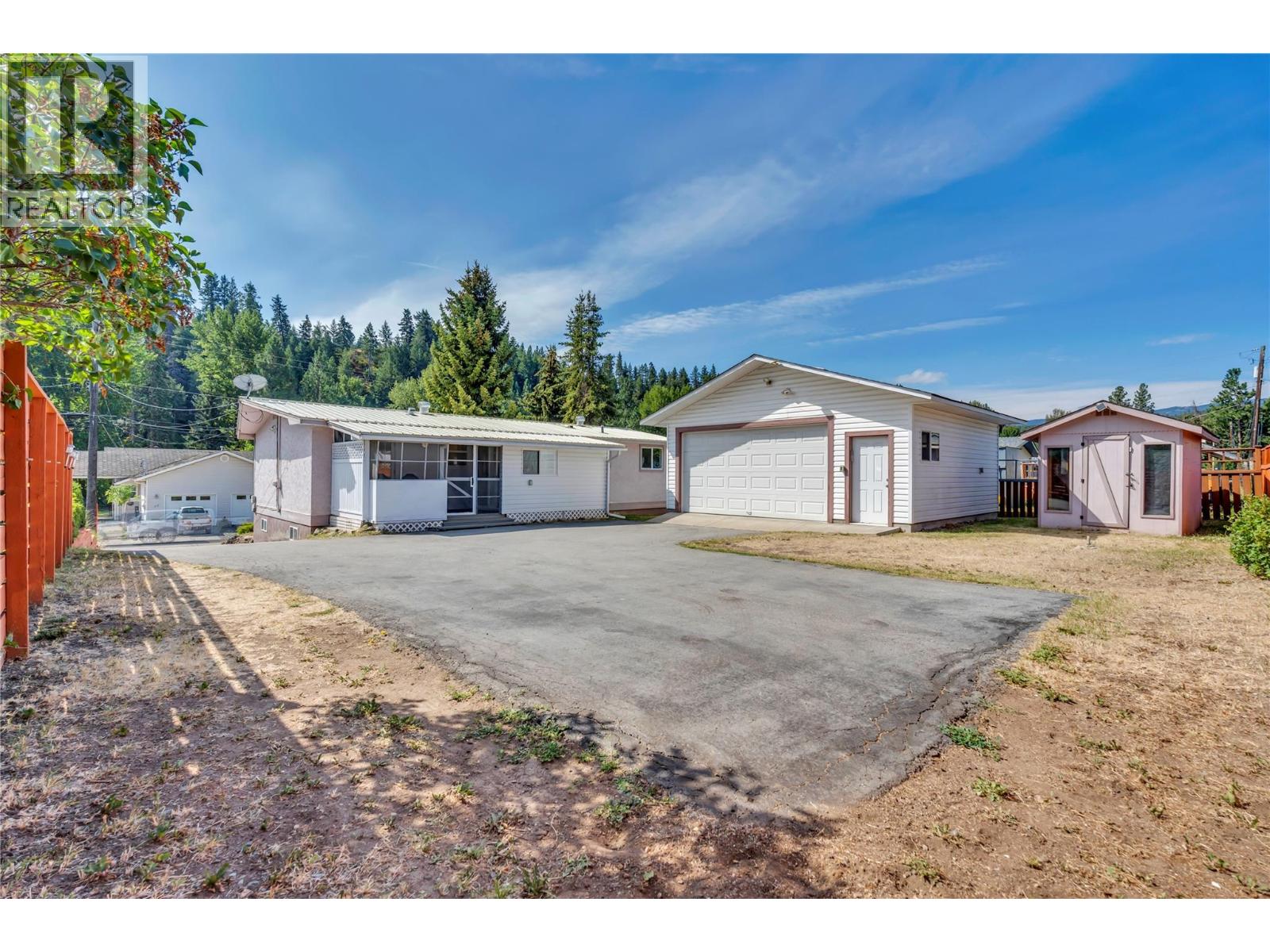 469 Corina Avenue, Princeton, British Columbia  V0X 1W0 - Photo 5 - 10360336