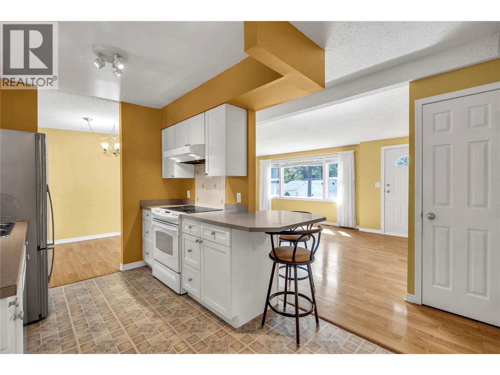 469 Corina Avenue, Princeton, British Columbia  V0X 1W0 - Photo 16 - 10360336