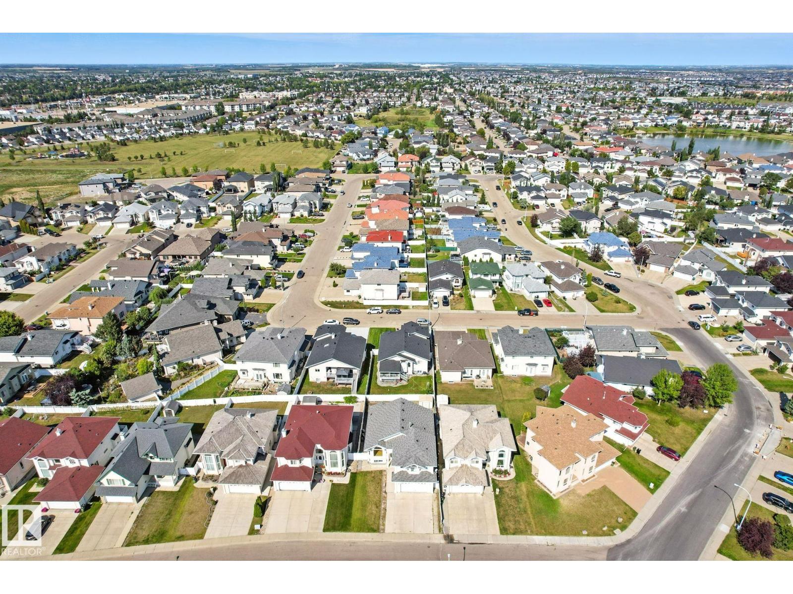 9012 157 Av Nw, Edmonton, Alberta  T5Z 3G2 - Photo 33 - E4455352