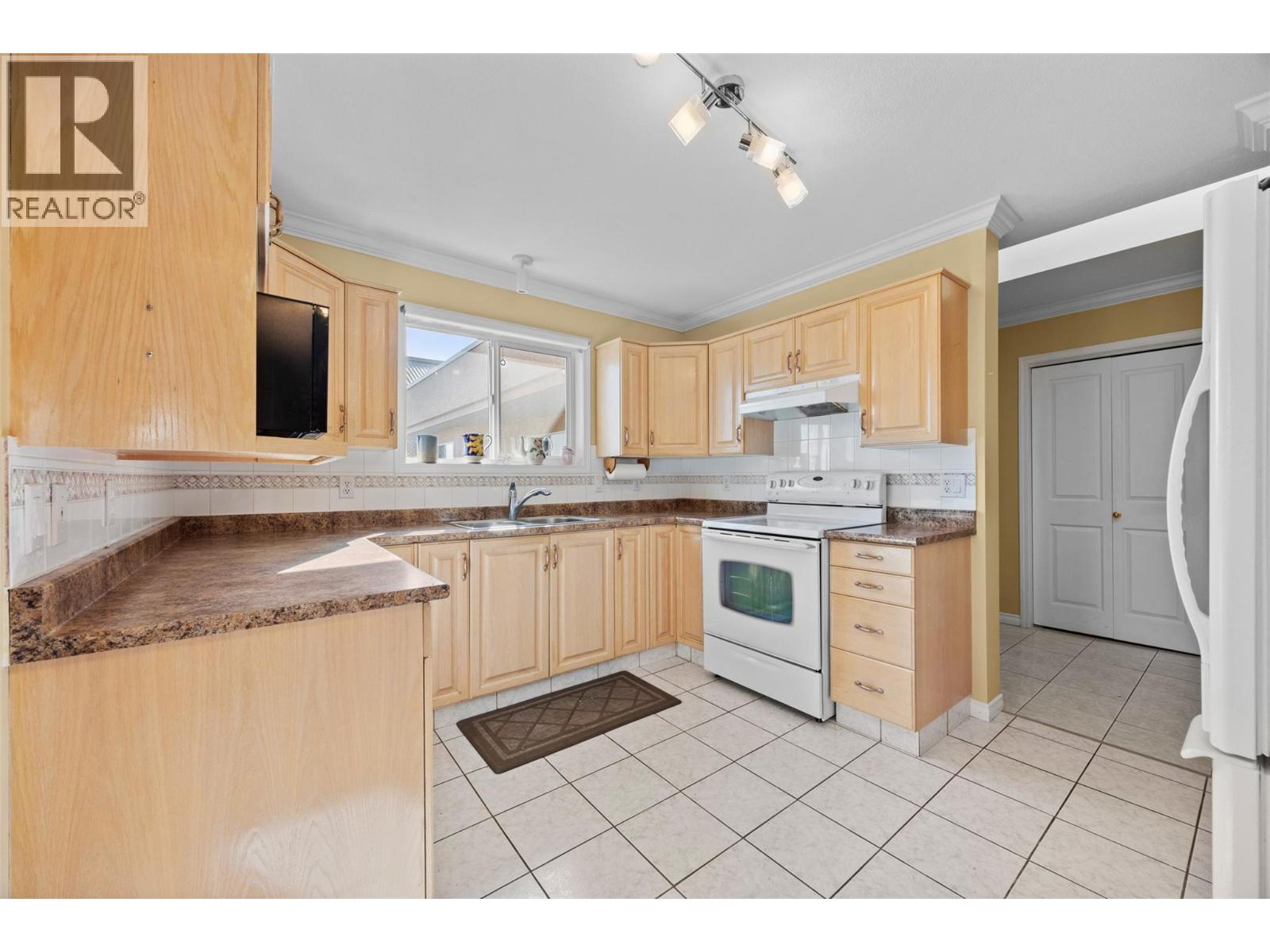 3854 Brown Road Unit# 301 West Kelowna Photo 13
