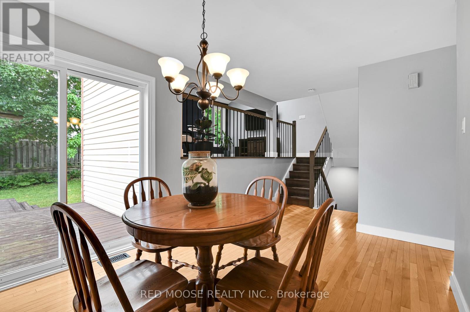 55 Hawley Crescent, Ottawa, Ontario  K2M 1T4 - Photo 12 - X12371158