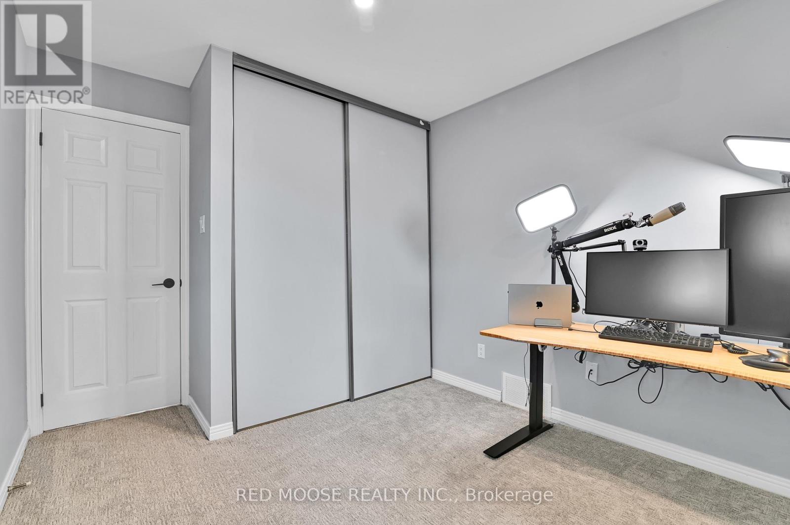55 Hawley Crescent, Ottawa, Ontario  K2M 1T4 - Photo 25 - X12371158