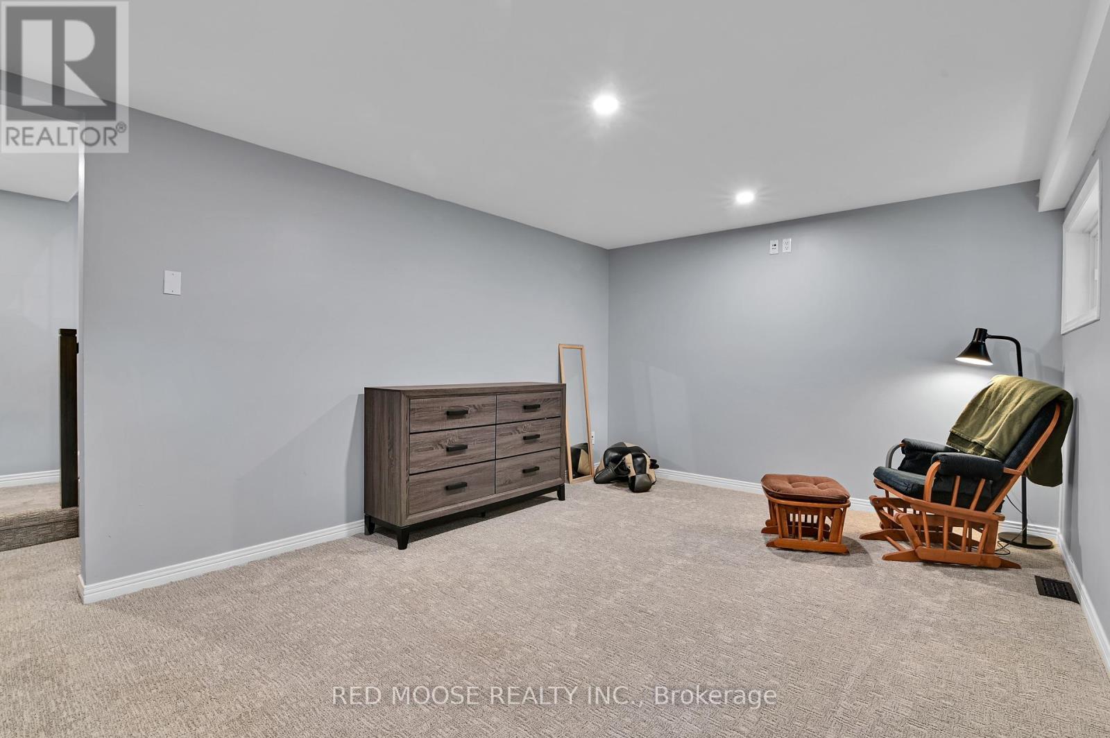 55 Hawley Crescent, Ottawa, Ontario  K2M 1T4 - Photo 29 - X12371158