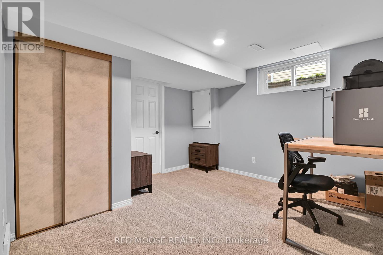 55 Hawley Crescent, Ottawa, Ontario  K2M 1T4 - Photo 33 - X12371158