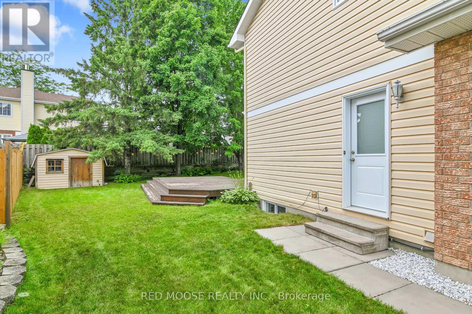 55 Hawley Crescent, Ottawa, Ontario  K2M 1T4 - Photo 34 - X12371158