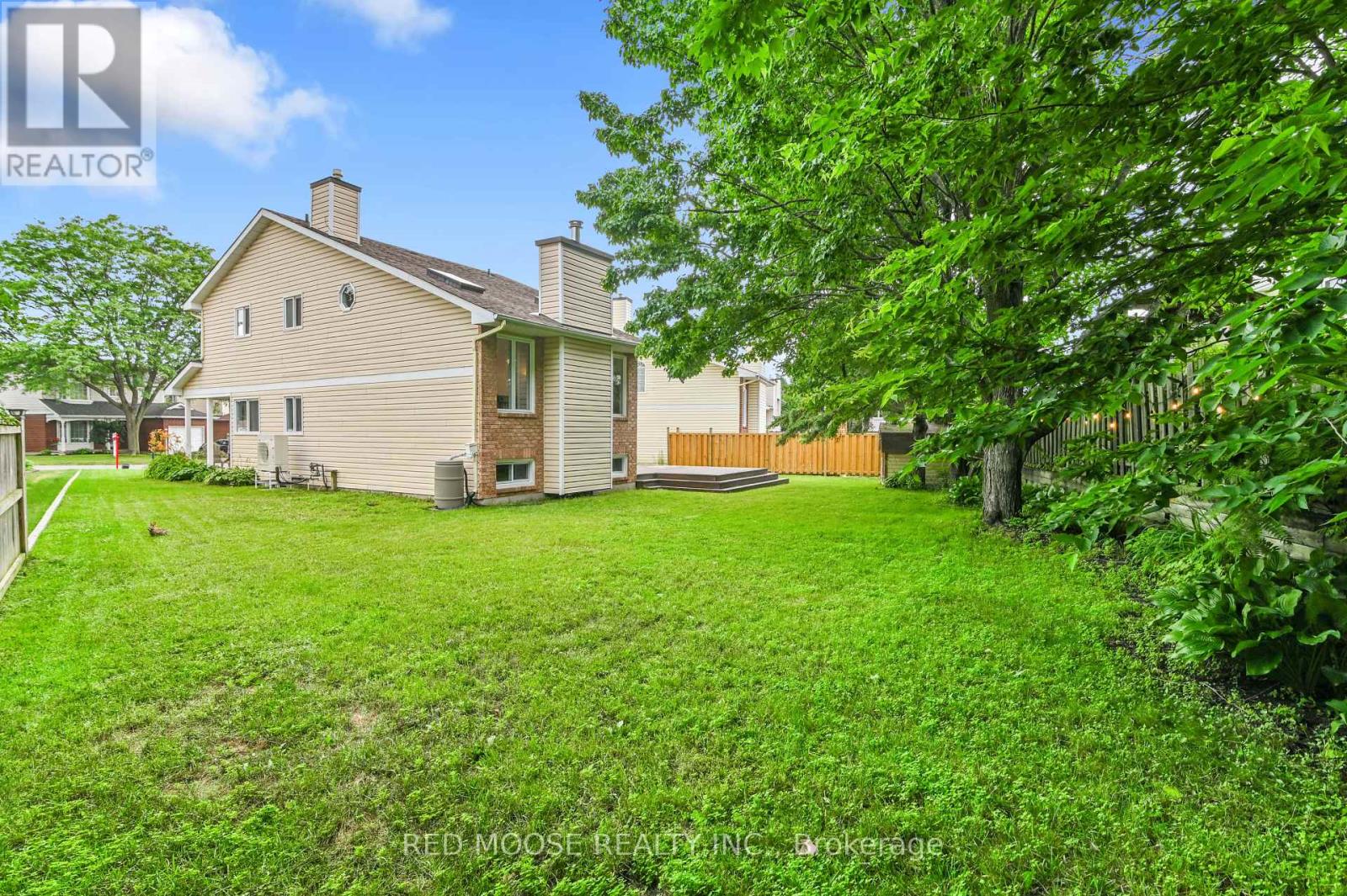 55 Hawley Crescent, Ottawa, Ontario  K2M 1T4 - Photo 36 - X12371158