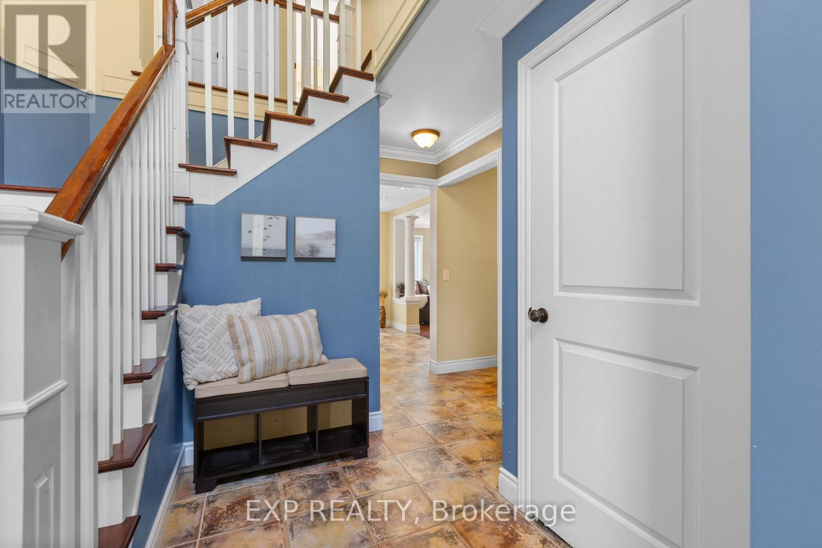 Property at 8325 ALBERT BOUWERS CIRCLE image 5