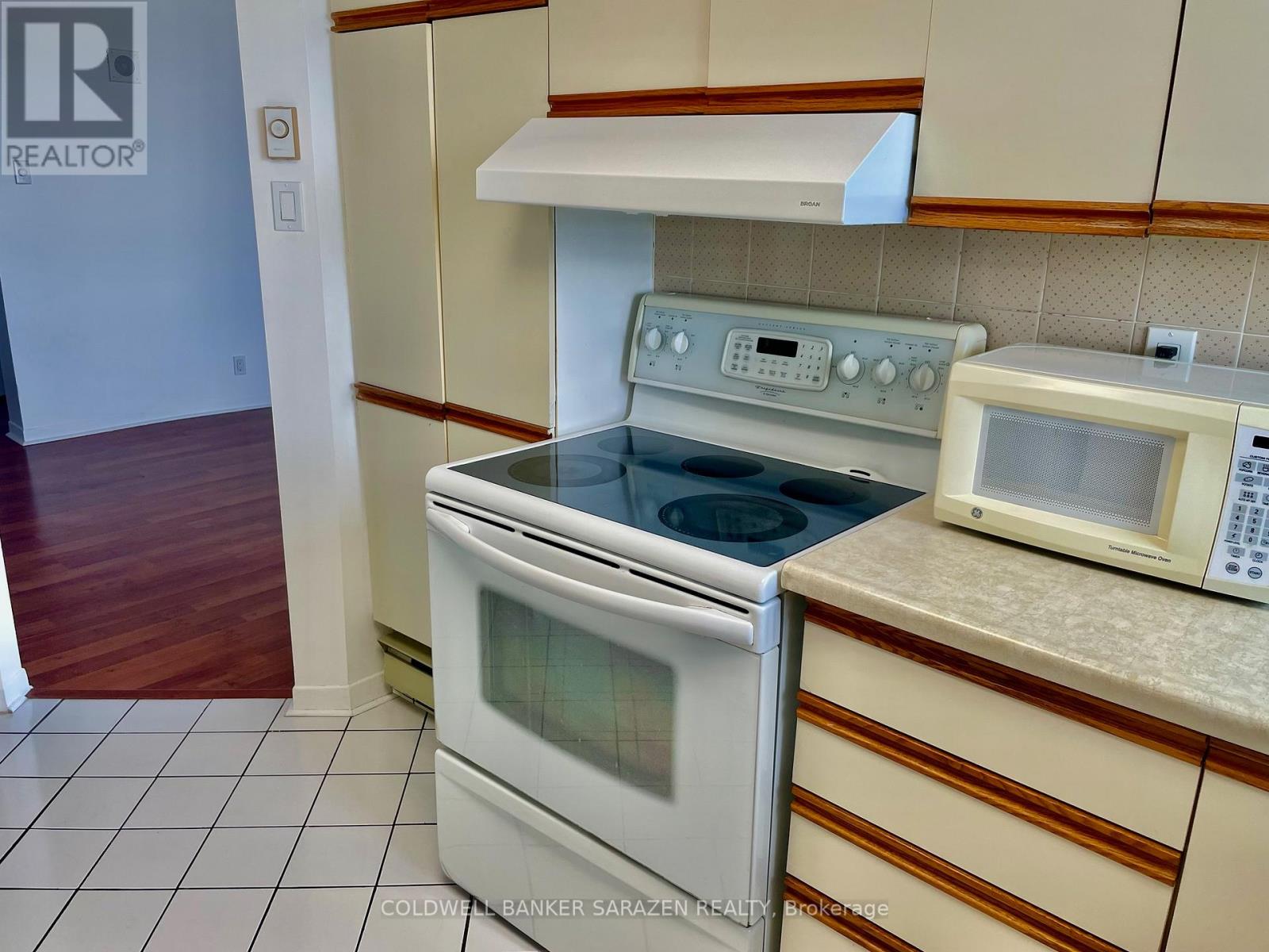 1215 - 80 Sandcastle Drive, Ottawa, Ontario  K2H 9E7 - Photo 22 - X12362661