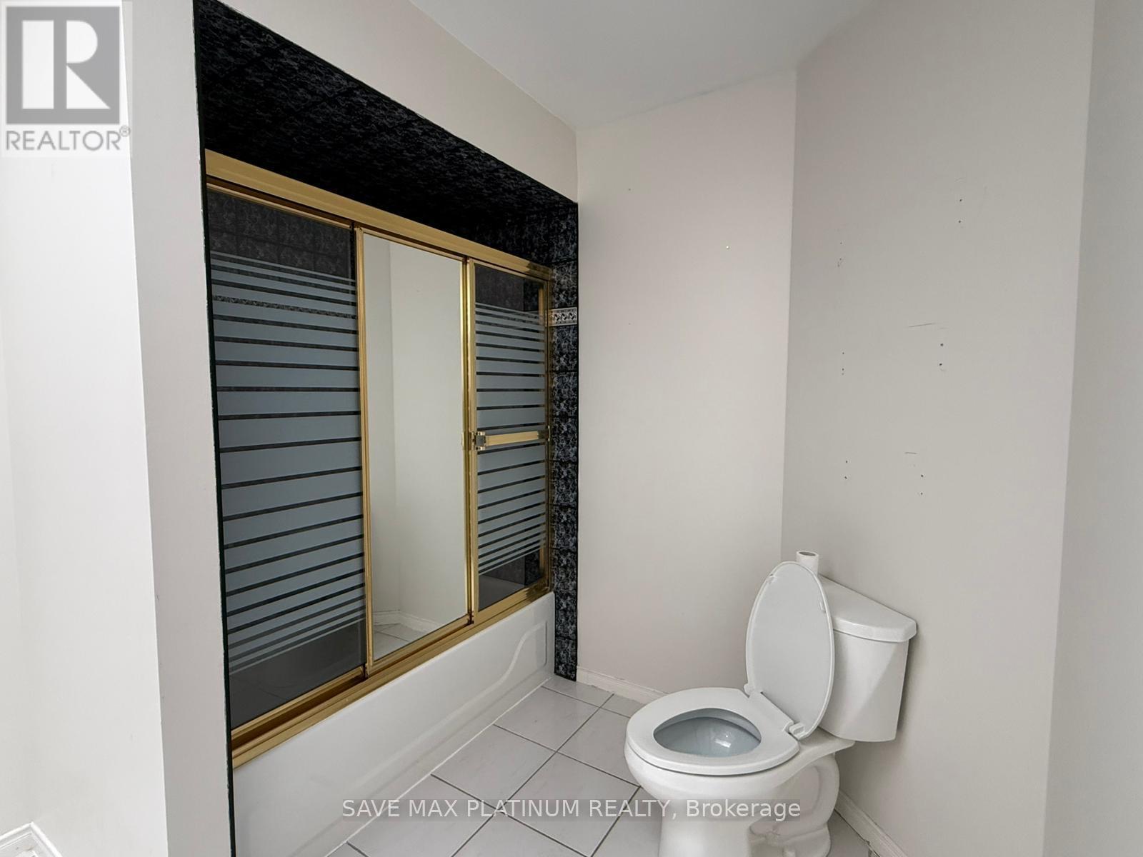 4276 Providence Crescent, Windsor, Ontario  N9G 2V2 - Photo 7 - X12367535
