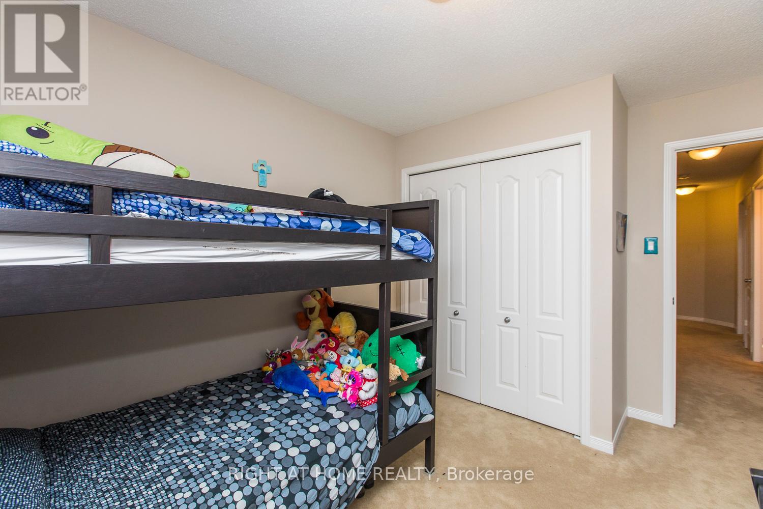 241 Badgeley Avenue, Ottawa, Ontario  K2T 0A7 - Photo 20 - X12371231