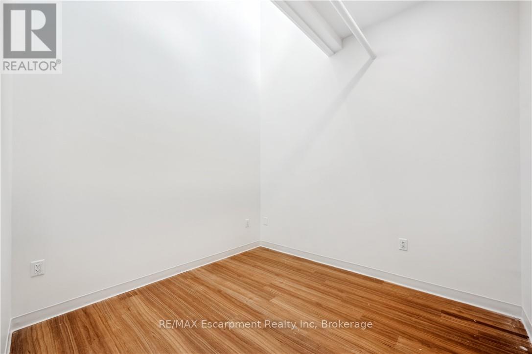 528 - 120 Huron Street, Guelph, Ontario  N1E 0T8 - Photo 17 - X12371208