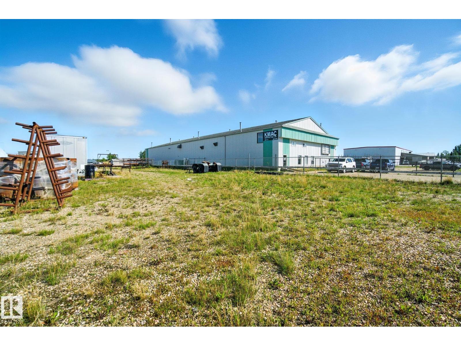 3919 35 St, Whitecourt, Alberta  T7S 0A2 - Photo 13 - E4455360