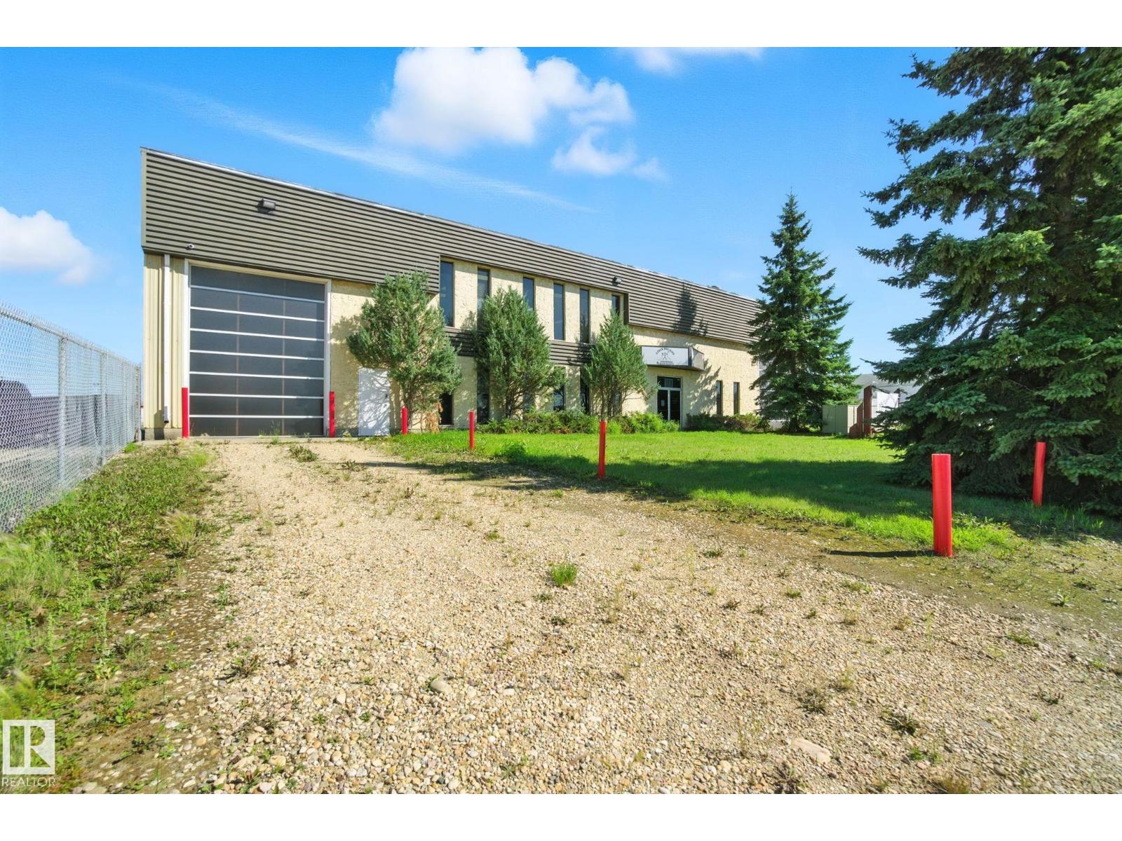 3919 35 St, Whitecourt, Alberta  T7S 0A2 - Photo 8 - E4455360