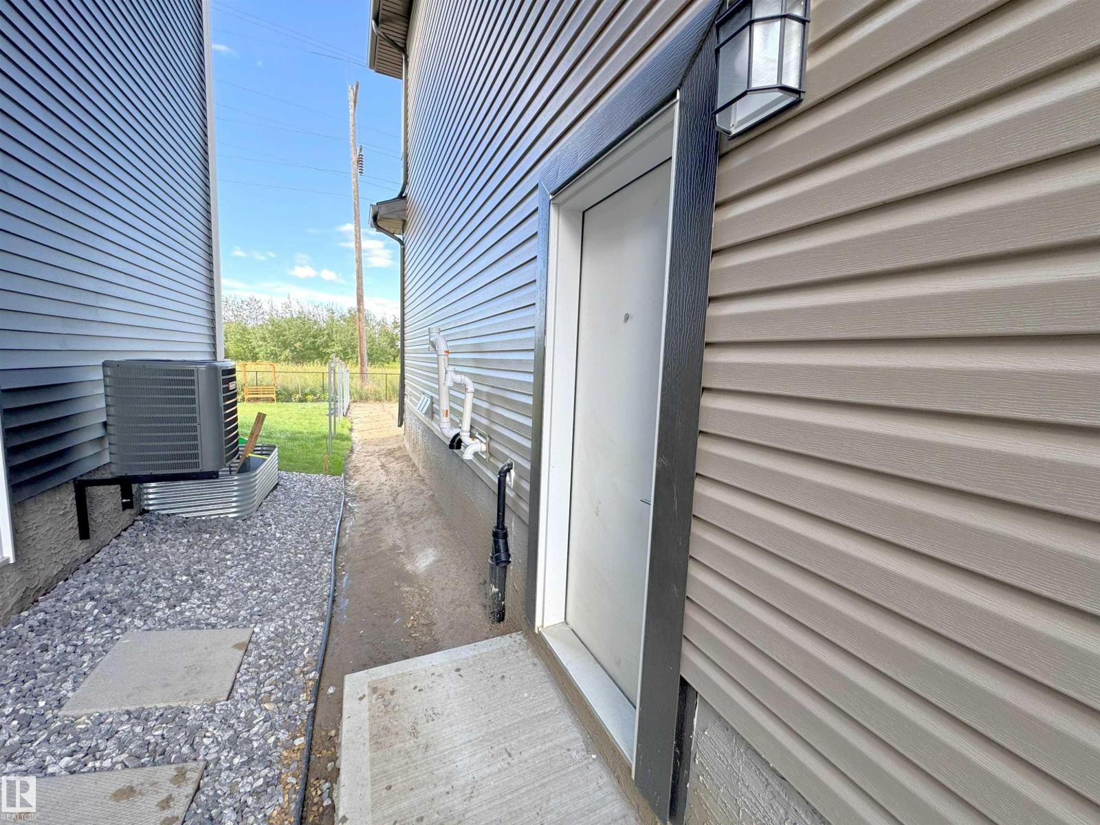 66 Waverly Wy Nw, Fort Saskatchewan, Alberta  T8L 3L7 - Photo 4 - E4455362