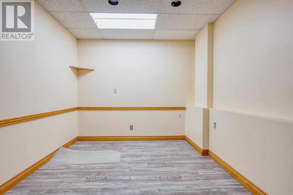 203b - 302 Spadina Avenue, Toronto, Ontario  M5T 2E7 - Photo 10 - C12371200
