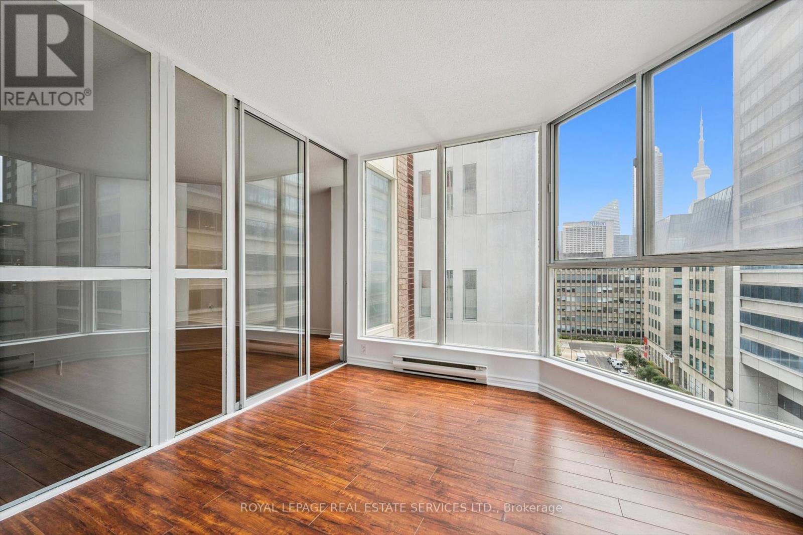 703 - 55 Centre Avenue, Toronto, Ontario  M5G 2H5 - Photo 15 - C12371202