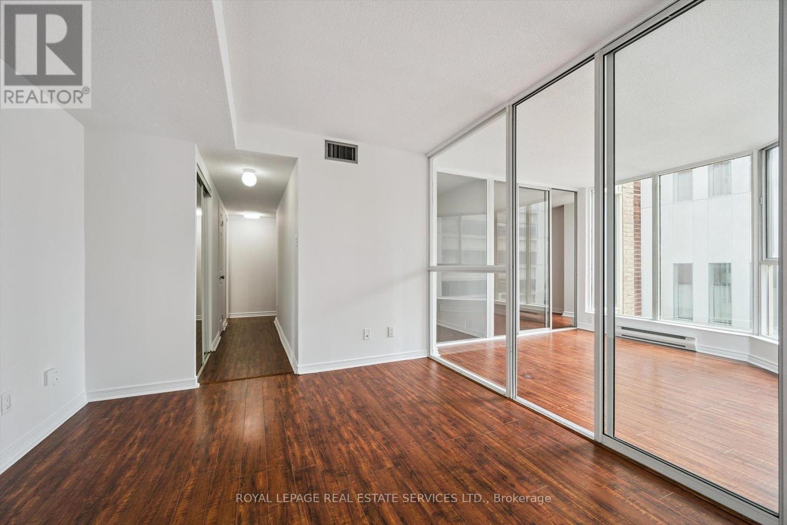 703 - 55 Centre Avenue, Toronto, Ontario  M5G 2H5 - Photo 20 - C12371202