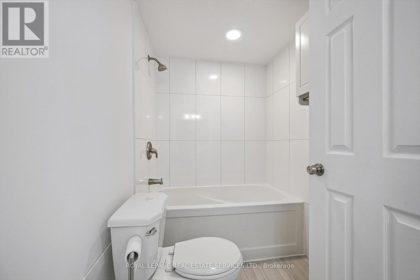 703 - 55 Centre Avenue, Toronto, Ontario  M5G 2H5 - Photo 22 - C12371202