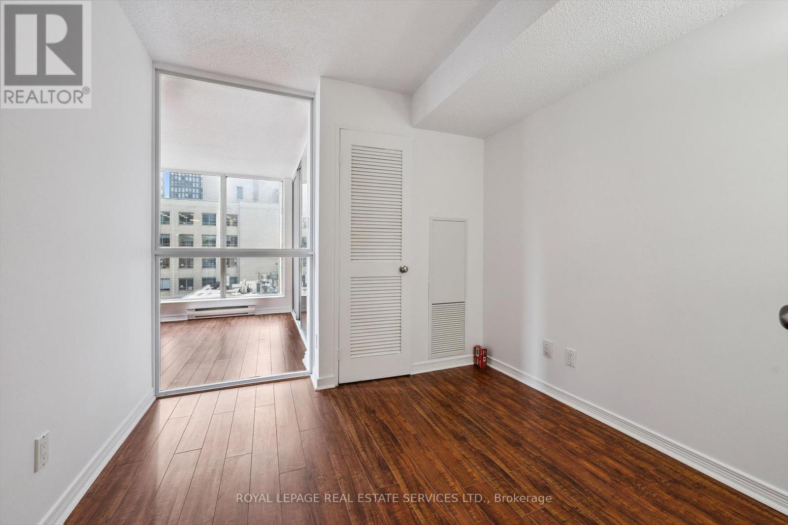 703 - 55 Centre Avenue, Toronto, Ontario  M5G 2H5 - Photo 23 - C12371202