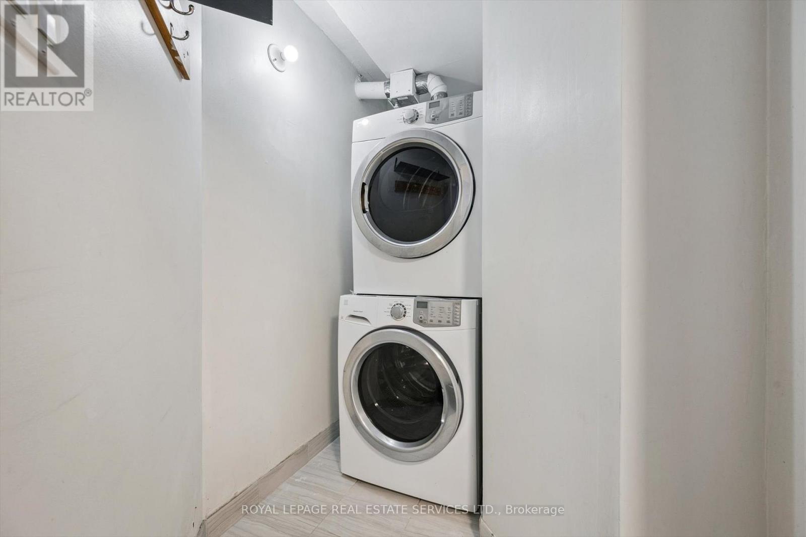 703 - 55 Centre Avenue, Toronto, Ontario  M5G 2H5 - Photo 26 - C12371202
