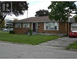 11 MUIRKIRK ROAD, Toronto, Ontario