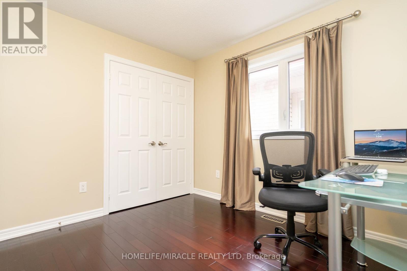 22 Malborough Road, Markham, Ontario  L6B 0E8 - Photo 31 - N12371203