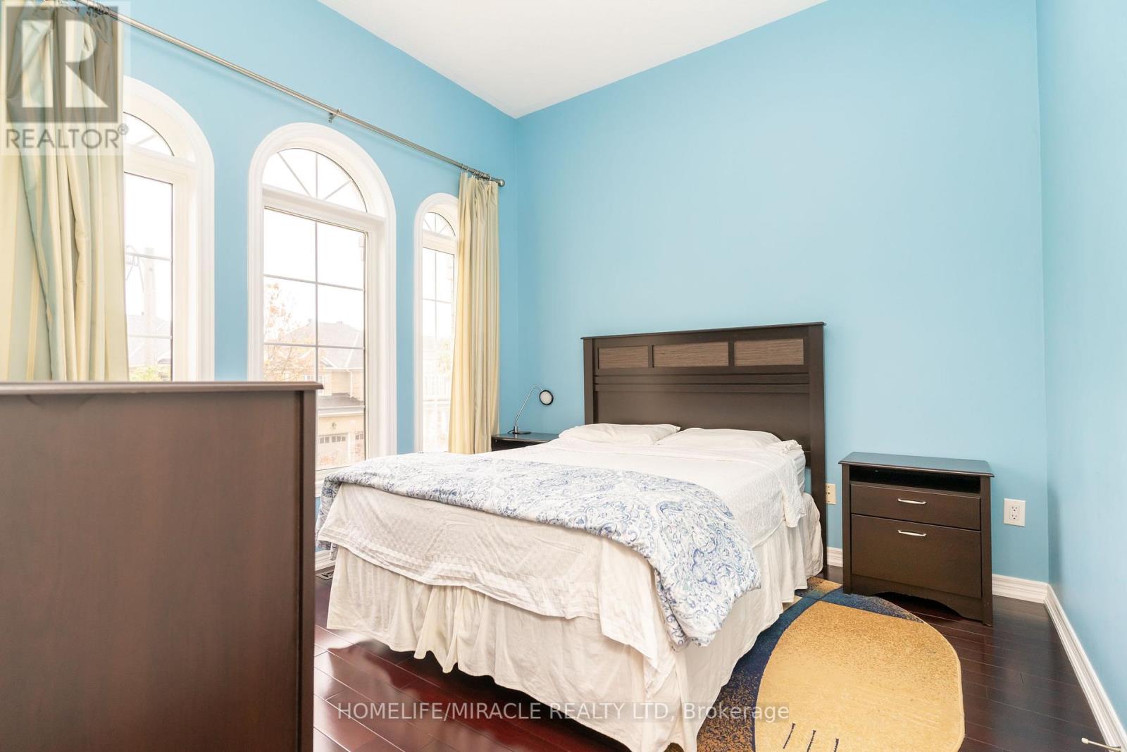22 Malborough Road, Markham, Ontario  L6B 0E8 - Photo 34 - N12371203