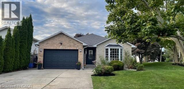 2 Fuller Drive, Caledonia, Ontario  N3W 2L3 - Photo 1 - 40763889
