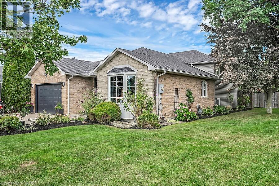2 Fuller Drive, Caledonia, Ontario  N3W 2L3 - Photo 4 - 40763889