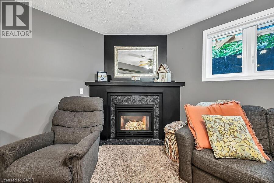 2 Fuller Drive, Caledonia, Ontario  N3W 2L3 - Photo 31 - 40763889