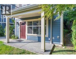 1 446 Milton St 446 MILTON