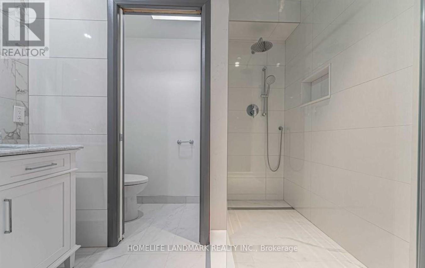 184 Mutual Street, Toronto (Church-Yonge Corridor), Ontario  M5B 2B3 - Photo 13 - C12371239