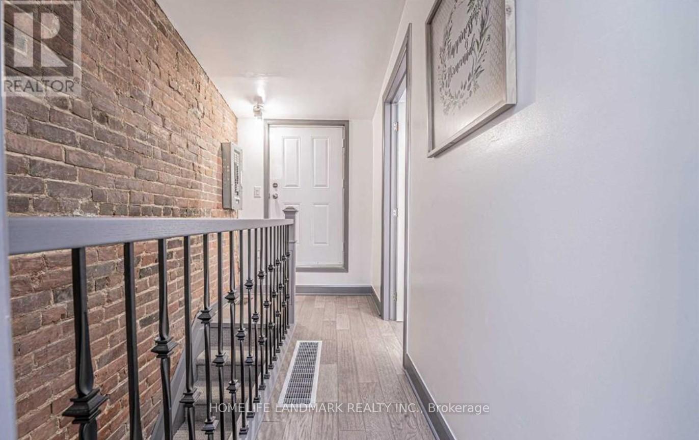 184 Mutual Street, Toronto (Church-Yonge Corridor), Ontario  M5B 2B3 - Photo 9 - C12371239