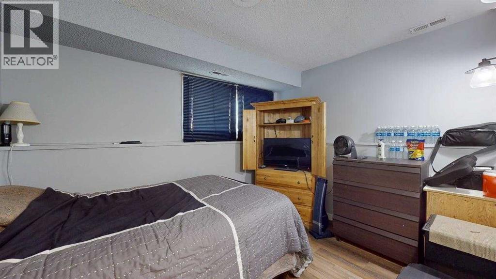 269 Ross Haven Drive, Fort Mcmurray, Alberta  T9H 3P2 - Photo 12 - A2233914