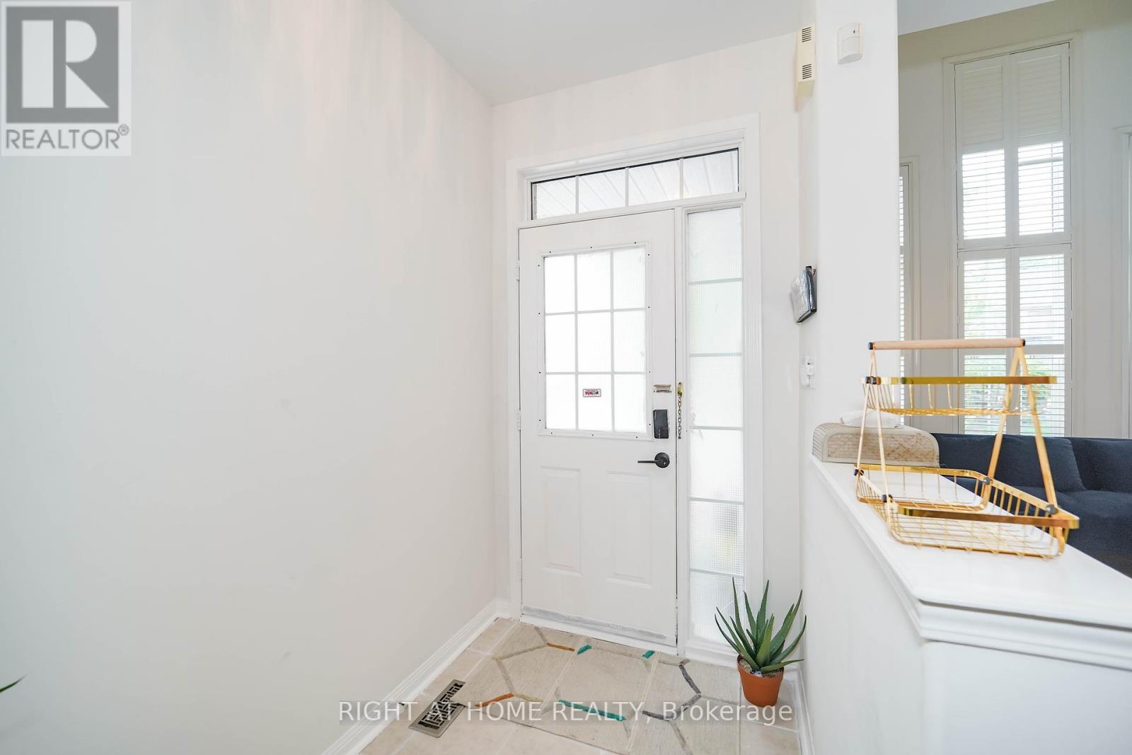 Property at 180 RAPONI CIRCLE image 4