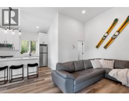 2731 Fairview Road North Shuswap, Anglemont, Ca