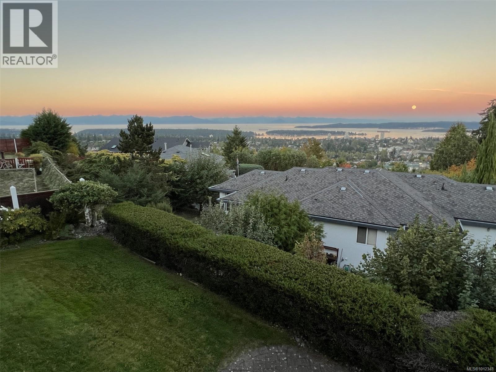 206 Concordia Pl, Nanaimo, British Columbia  V9R 6A9 - Photo 3 - 1012348