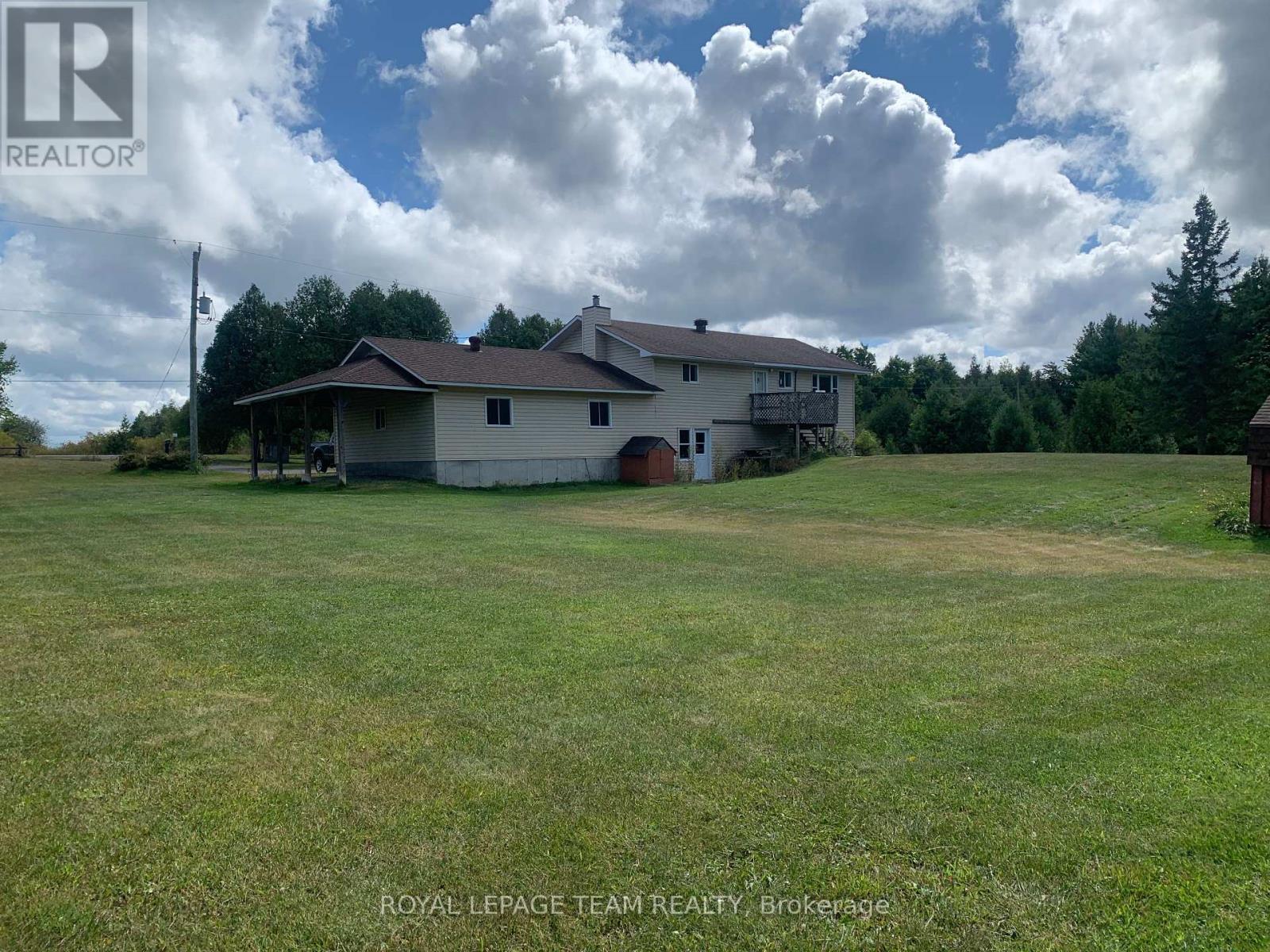 227 Ireland Road, Merrickville-Wolford, Ontario  K0G 1G0 - Photo 2 - X12371256