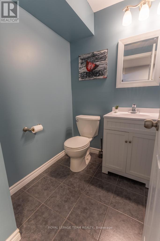 29 Carter Crescent, Arnprior, Ontario  K7S 0C4 - Photo 30 - X12371273