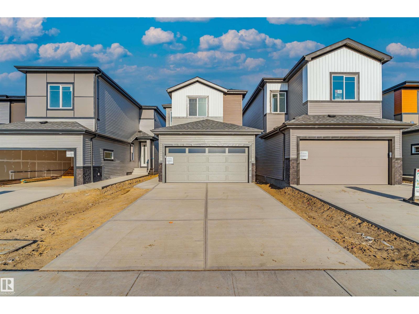 215 24 ST SW, Edmonton, Alberta