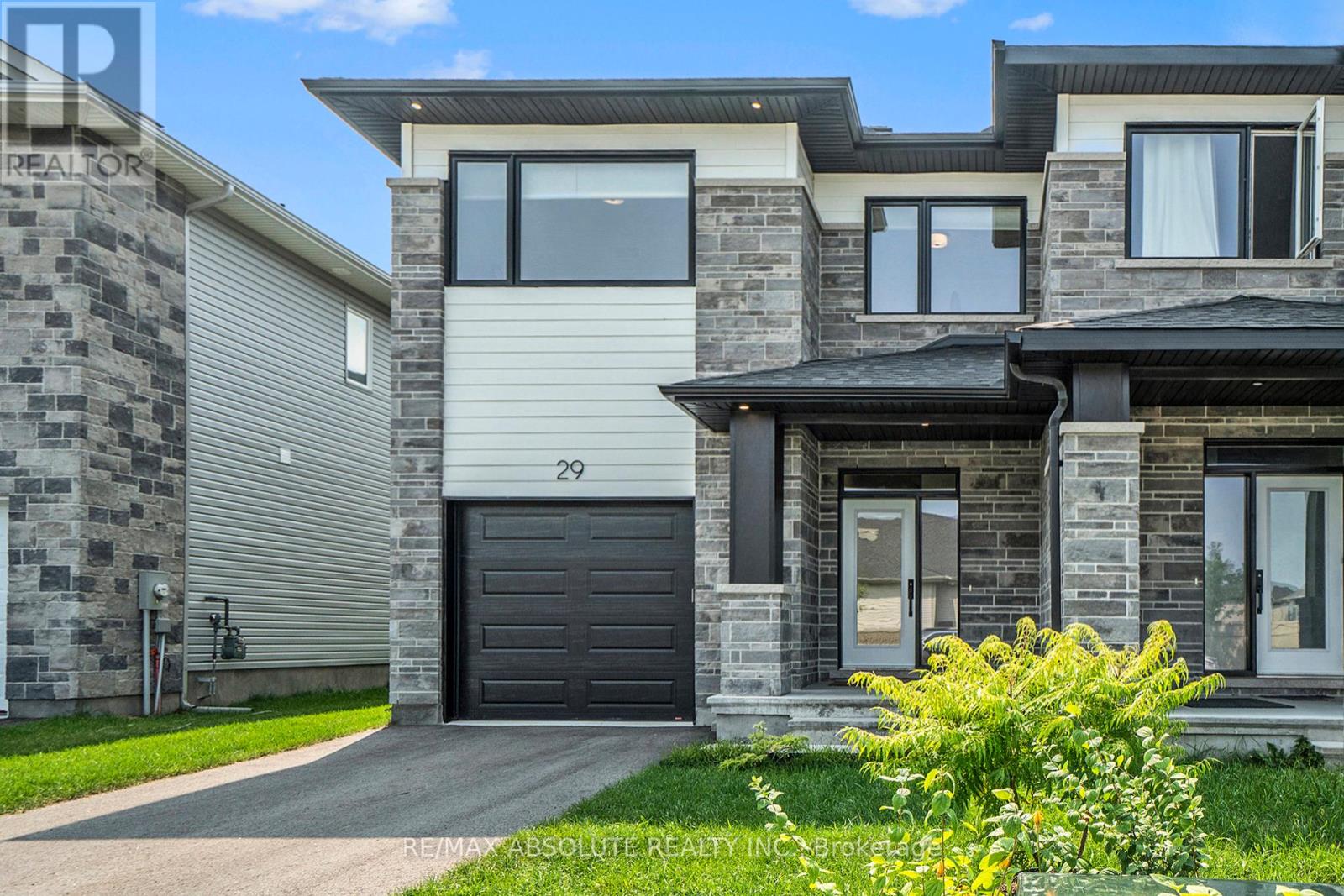 29 Mac Beattie Drive, Arnprior, Ontario  K7S 0J3 - Photo 31 - X12371287