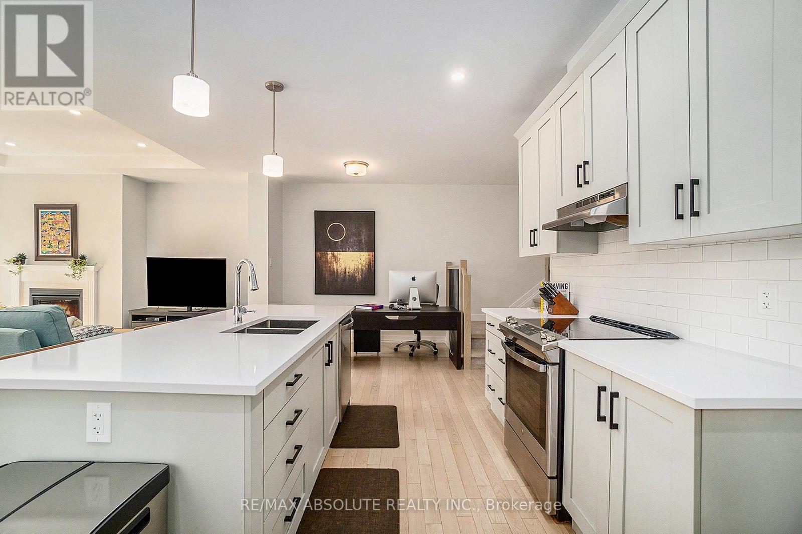 29 Mac Beattie Drive, Arnprior, Ontario  K7S 0J3 - Photo 7 - X12371287