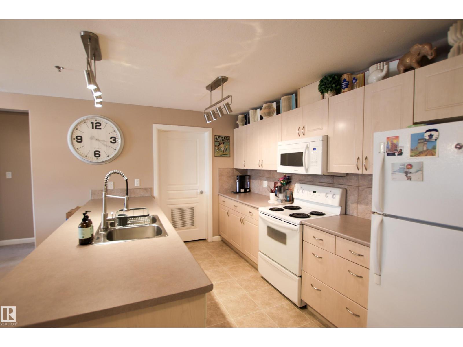 #232 530 Hooke Rd Nw, Edmonton, Alberta  T5A 5J5 - Photo 3 - E4455383
