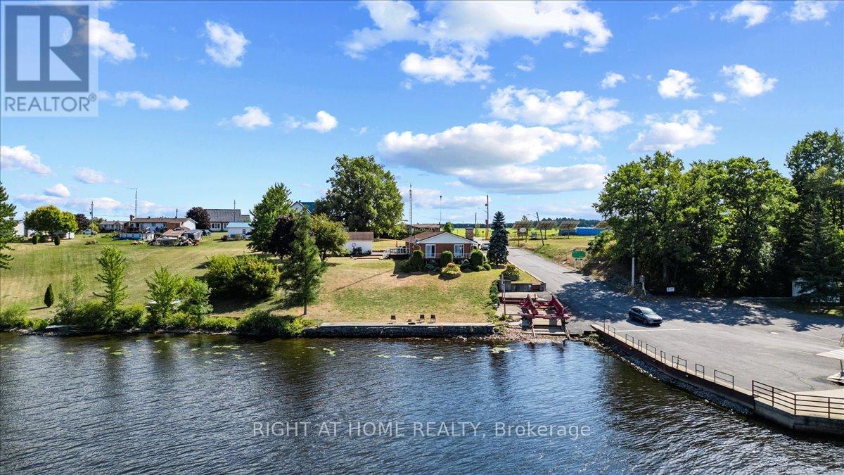 1835 Ch. Du Traversier Street N, Alfred And Plantagenet, Ontario  K0B 1J0 - Photo 8 - X12371301