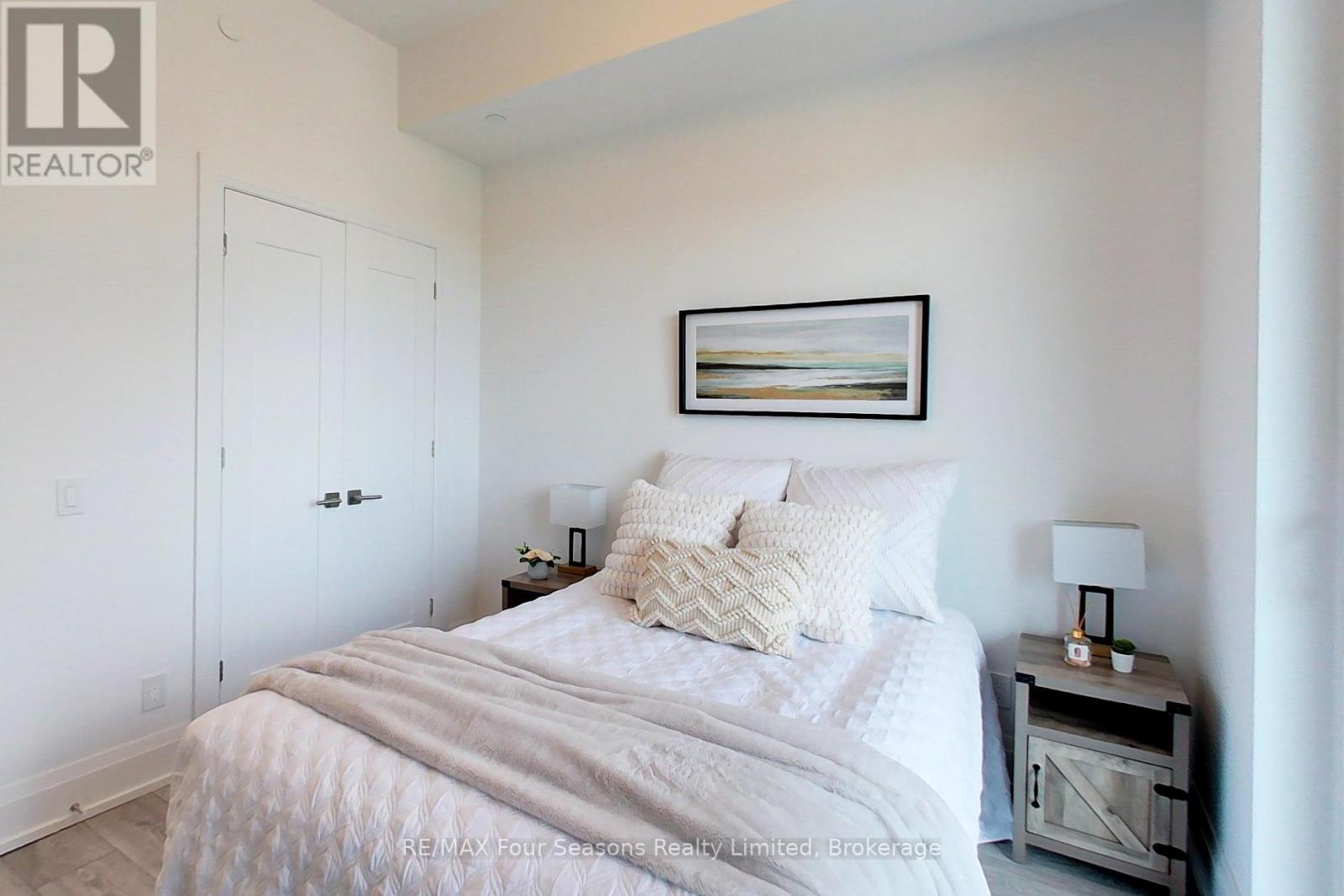 402 - 1 Hume Street, Collingwood, Ontario L9Y 0X3 - Photo 18 - S12371300