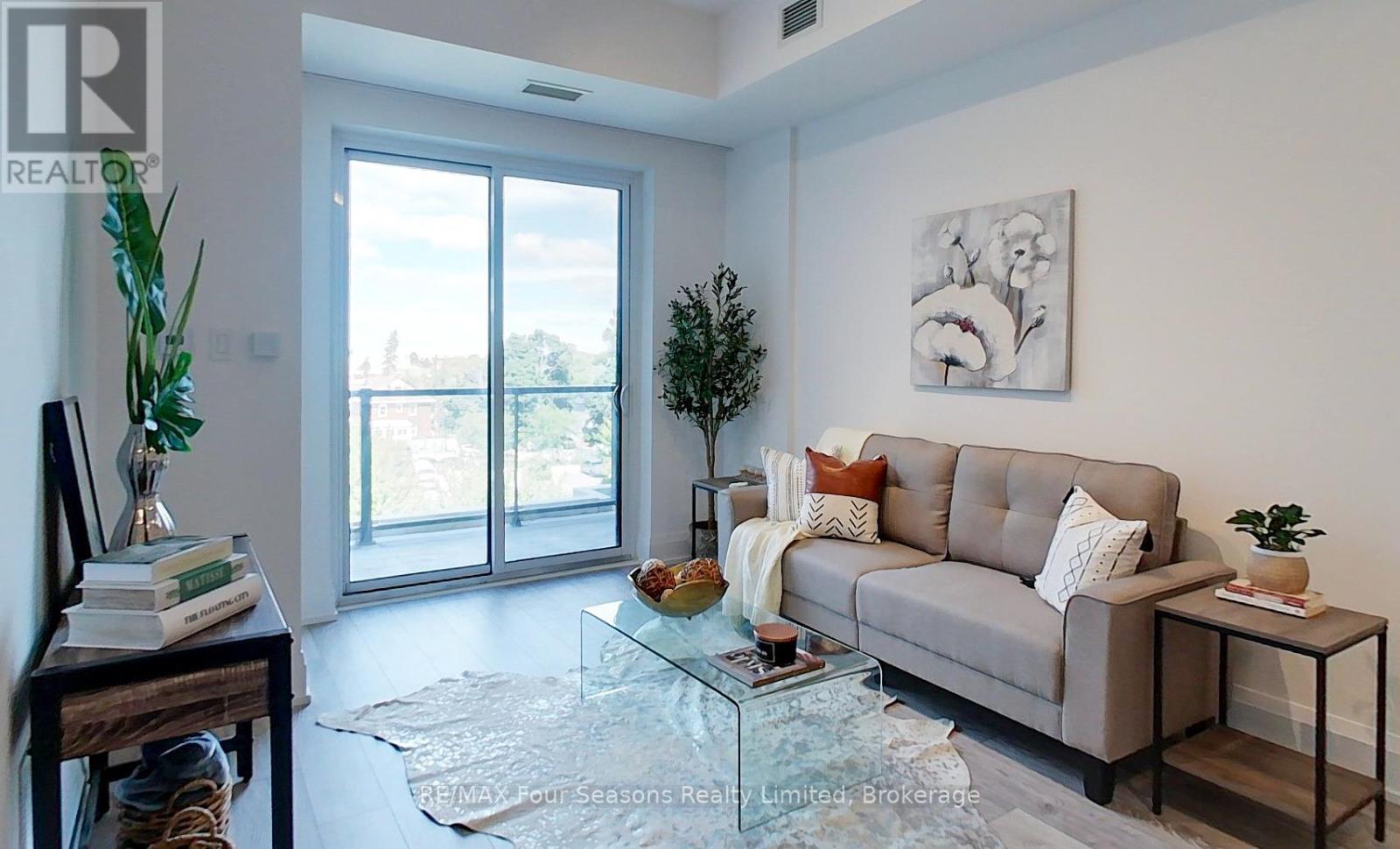 402 - 1 Hume Street, Collingwood, Ontario L9Y 0X3 - Photo 6 - S12371300